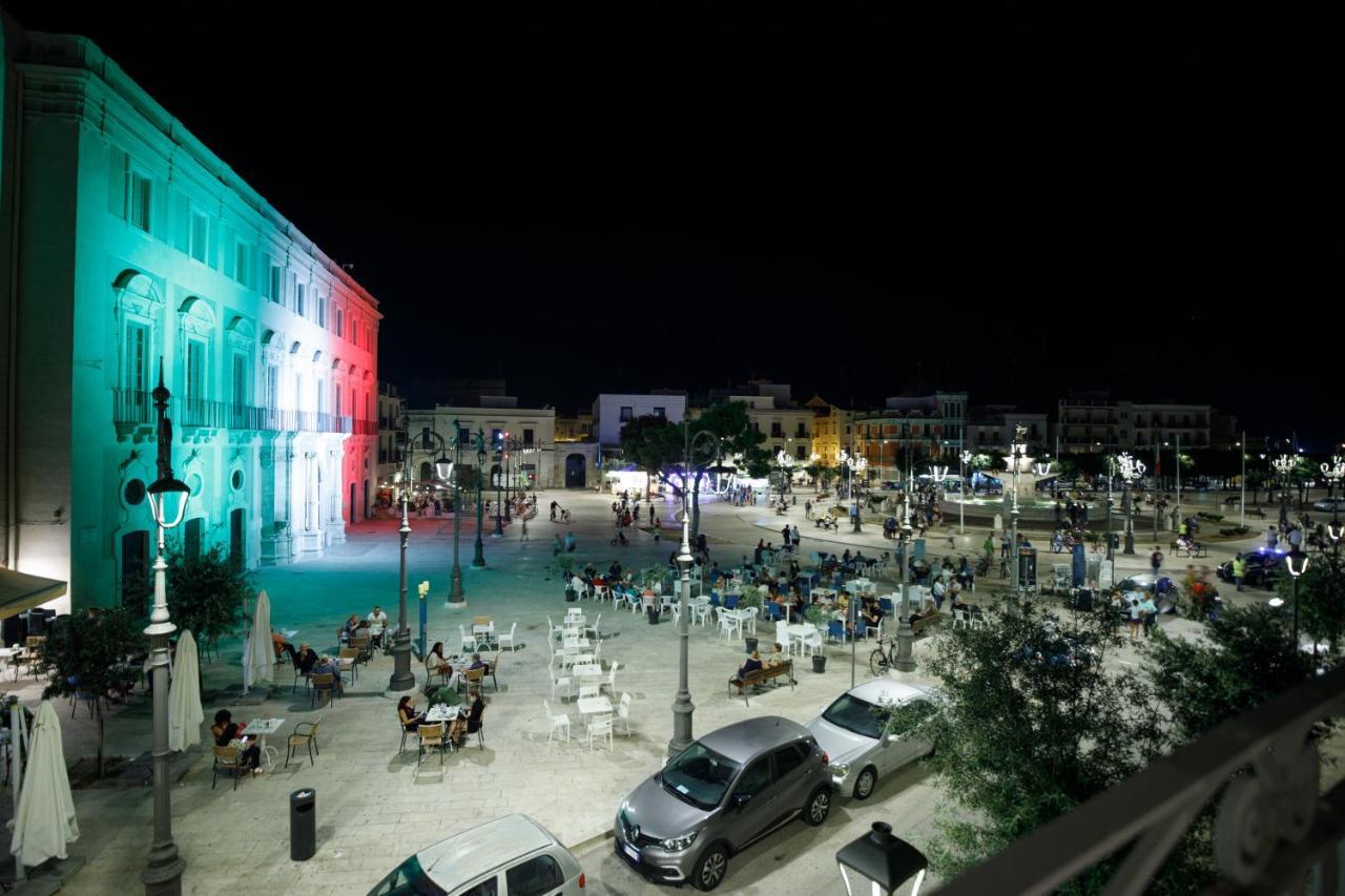Palazzo Introna Bed & Breakfast Mola di Bari Luaran gambar