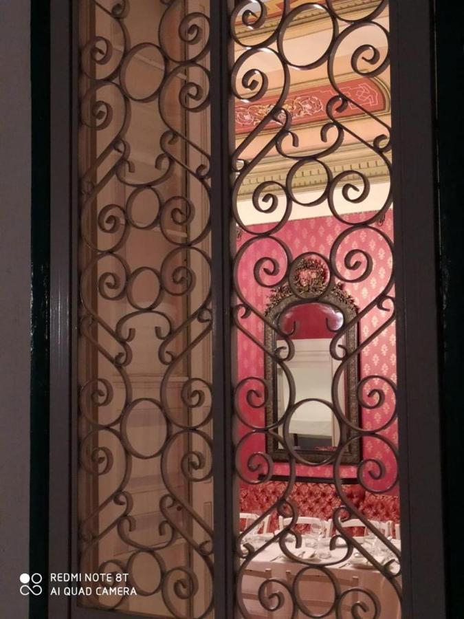 Palazzo Introna Bed & Breakfast Mola di Bari Luaran gambar